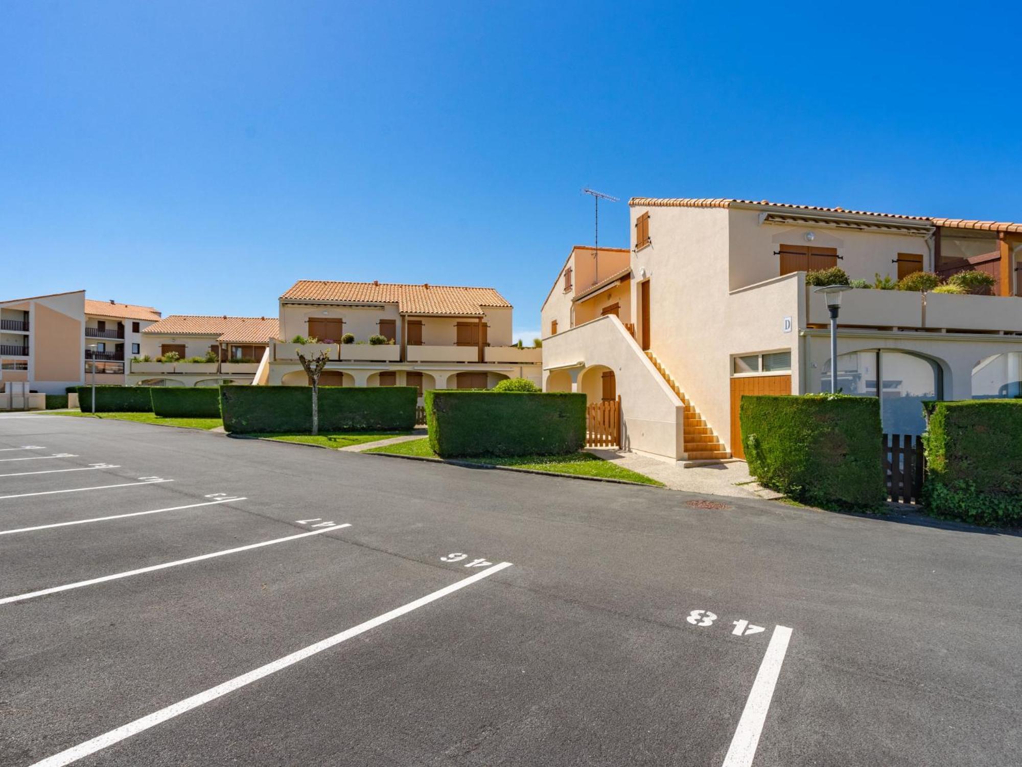 Apartment Les Soleils Rouges-15 By Interhome Vaux-sur-Mer Exterior photo